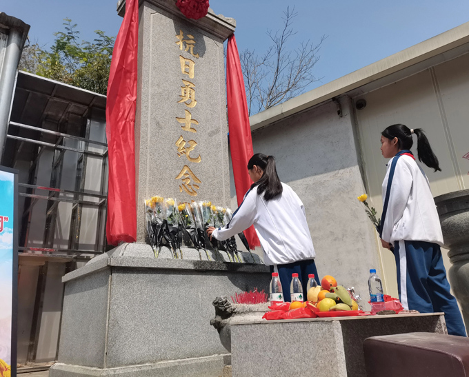 4d360e6a6961456d30e9de0c39b8ca59.jpg
